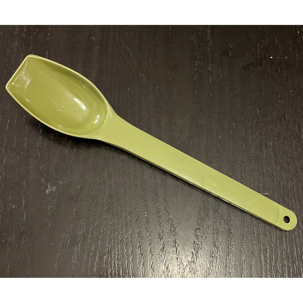 Vtg SiLite Chicago H509  Spoon Tablespoon Teaspoon Avocado Green Plastic MCM